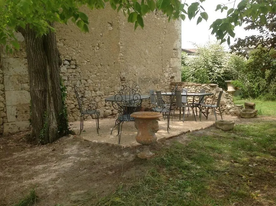 Ancien Presbytere Au Coeur Du Village Mauvezin  Fransa